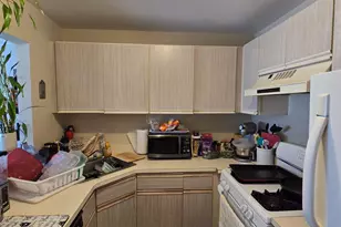 50 Tanglewood Ct, South Brunswick Township, NJ 08852 - Photo 2