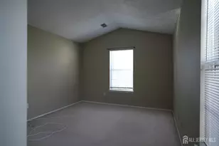 50 Tanglewood Ct, South Brunswick Township, NJ 08852 - Photo 6