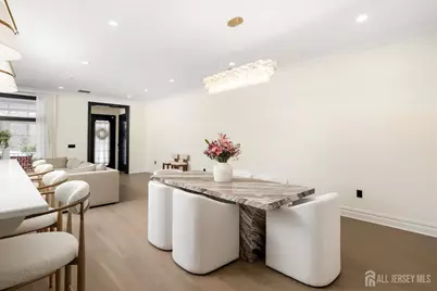 11 Hamilton Drive, Cranbury Township, NJ 08512 - Photo 6