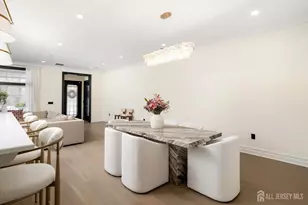 11 Hamilton Dr, Cranbury Township, NJ 08512 - Photo 6