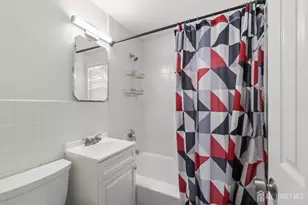 429 1st St, Middlesex, NJ 08846 - Photo 14