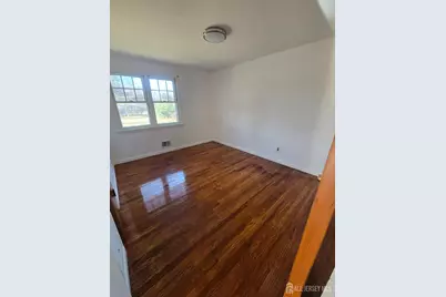 1712 Kenyon Avenue, South Plainfield, NJ 07080 - Photo 6