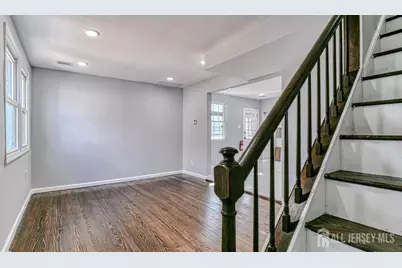 685 N Edgewood Place, North Brunswick Township, NJ 08902 - Photo 10