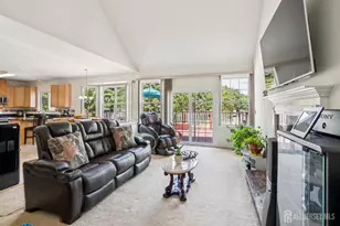 2 Golfview Ct, Monroe Township, NJ 08831 - Photo 10