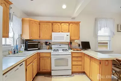 476 Harrison Street, Nutley, NJ 07110 - Photo 16