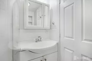 476 Harrison St, Nutley, NJ 07110 - Photo 8