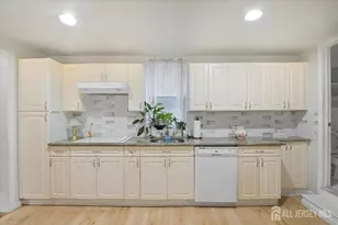 476 Harrison St, Nutley, NJ 07110 - Photo 4