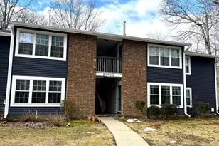202 Pennsylvania Way, North Brunswick Township, NJ 08902 - Photo 2