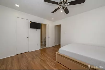 57 Boston Street, Newark, NJ 07103 - Photo 24