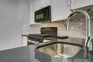 203 Sunshine Ct Ct, Sayreville, NJ 08859 - Photo 10