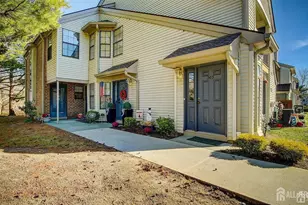 203 Sunshine Ct Ct, Sayreville, NJ 08859 - Photo 18