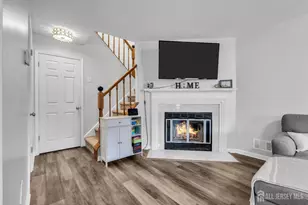 40 Kingston Run, North Brunswick Township, NJ 08902 - Photo 10