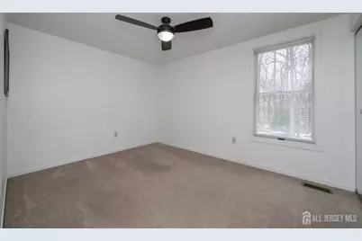 108 Bordentown Georgetown Road, Chesterfield Township, NJ 08515 - Photo 32