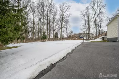 108 Bordentown Georgetown Road, Chesterfield Township, NJ 08515 - Photo 46