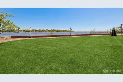 368 Rector Street #419, Perth Amboy, NJ 08861 - Photo 14