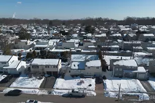 78 Roosevelt Ave, Colonia, NJ 07067 - Photo 26