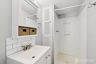 95 J F Kennedy Dr, Milltown, NJ 08850 - Photo 22