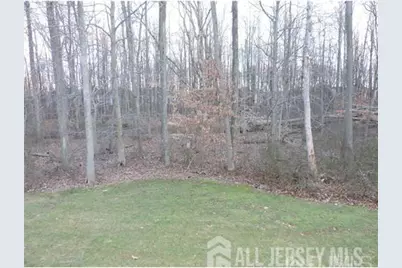 160 Briarwood Drive, North Brunswick Township, NJ 08902 - Photo 4