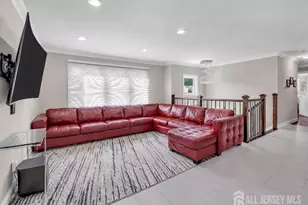 34 Vernon St, Sayreville, NJ 08859 - Photo 10