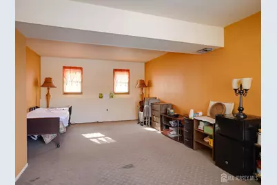 15 E Walnut Street E, Colonia, NJ 07067 - Photo 22