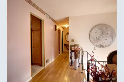 15 E Walnut Street E, Colonia, NJ 07067 - Photo 12