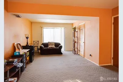 15 E Walnut Street E, Colonia, NJ 07067 - Photo 20
