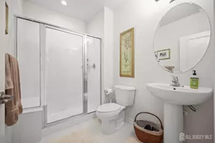 5 Traditions Pl, Monroe Township, NJ 08831 - Photo 38