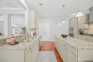 5 Traditions Pl, Monroe Township, NJ 08831 - Photo 14