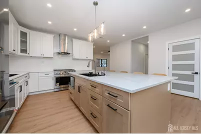 226 Washington Avenue, Milltown, NJ 08850 - Photo 12