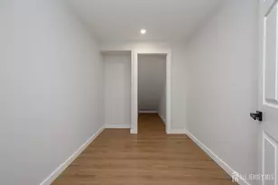 226 Washington Ave, Milltown, NJ 08850 - Photo 24