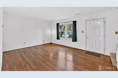 35 Dallenbach Lane, East Brunswick Township, NJ 08816 - Photo 4