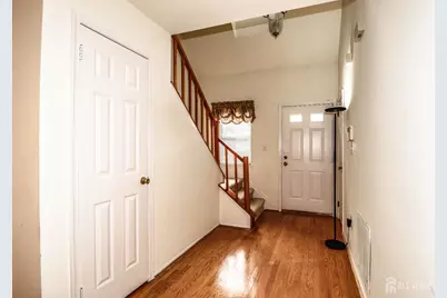 190 Jonathan Place, Franklin Township, NJ 08873 - Photo 6