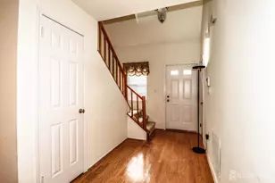 190 Jonathan Pl, Franklin Township, NJ 08873 - Photo 6