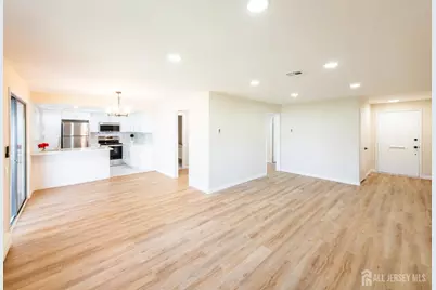 149-B Maclura Plaza, Monroe Township, NJ 08831 - Photo 6