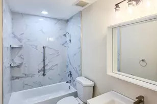 149B Maclura Plaza, Monroe Township, NJ 08831 - Photo 10