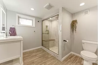 142 Liberty Street, Fords, NJ 08863 - Photo 28