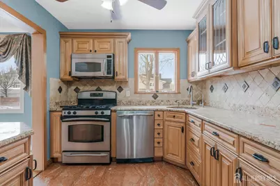 325 Colonia Boulevard, Colonia, NJ 07067 - Photo 10