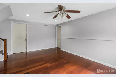 325 Colonia Boulevard, Colonia, NJ 07067 - Photo 12