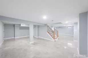 68 Longfellow Dr, Colonia, NJ 07067 - Photo 24