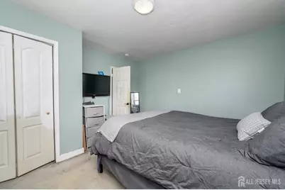 377 Avenel Street, Avenel, NJ 07001 - Photo 34