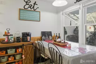 27 Sandpiper Dr, Sayreville, NJ 08859 - Photo 12