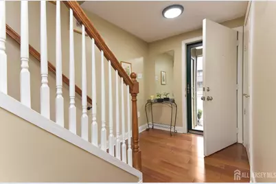 156 Hampshire Drive, Plainsboro Township, NJ 08536 - Photo 10