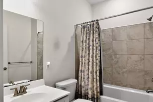 626 Marion Ln, Monroe Township, NJ 08831 - Photo 16