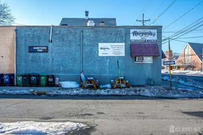 591 New Brunswick Avenue, Perth Amboy, NJ 08861 - Photo 6