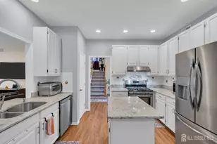 6 Johnny Dr, Farmingdale, NJ 07727 - Photo 38