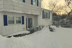 142 Prospect Plains Rd, Monroe Township, NJ 08831 - Photo 1