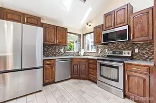 115 Madison St, Sayreville, NJ 08879 - Photo 14