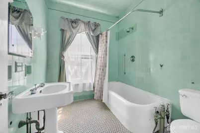 128 Green Street, Woodbridge Township, NJ 07095 - Photo 34