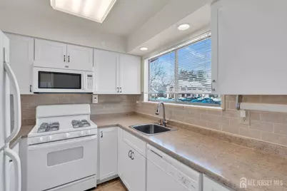 603 Jacob Court, South Brunswick Township, NJ 08810 - Photo 8