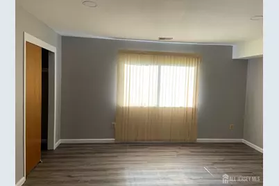 1702 Edison Glen Terrace, Edison, NJ 08837 - Photo 8